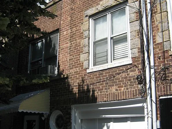 3182 46th St, Astoria, NY 11103
