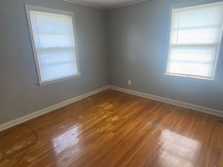 1211 Eugene St — Photo 11
