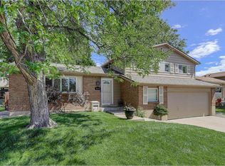 8997 W Maplewood Dr, Littleton, CO 80123