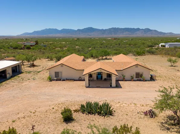 1010 W Olson Trl, Huachuca City, AZ 85616