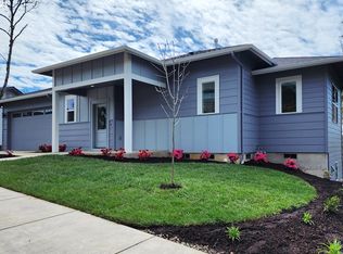 2135 37th Pl, Springfield, OR 97477