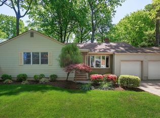 81 Sandy Hill Rd, Westfield, NJ 07090