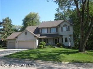1440 Canterbury Pl SE, Owatonna, MN 55060