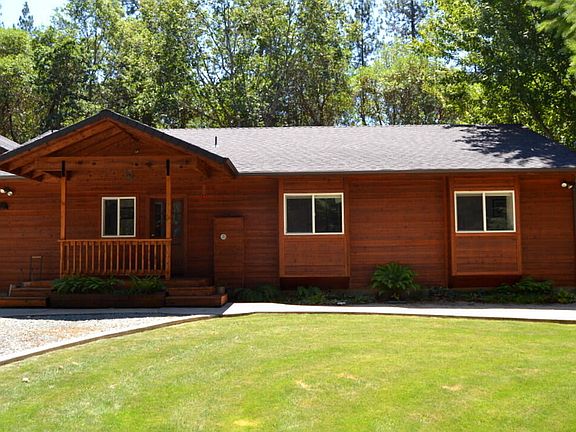 2nd image of 737 Pinecrest Dr