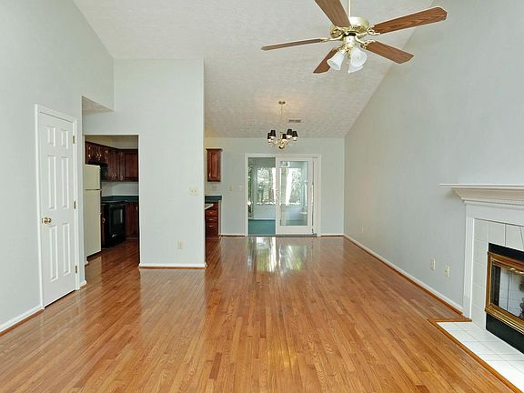 4th image of 3555 Cave Hill Pl