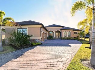 8024 Rio Bella Pl, University Park, FL 34201