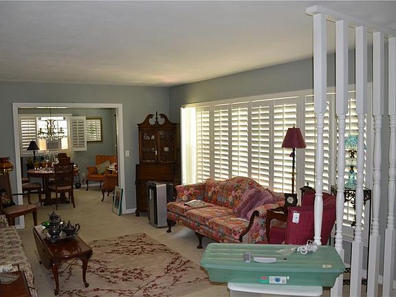 4th image of 3240 Wickersham Ct