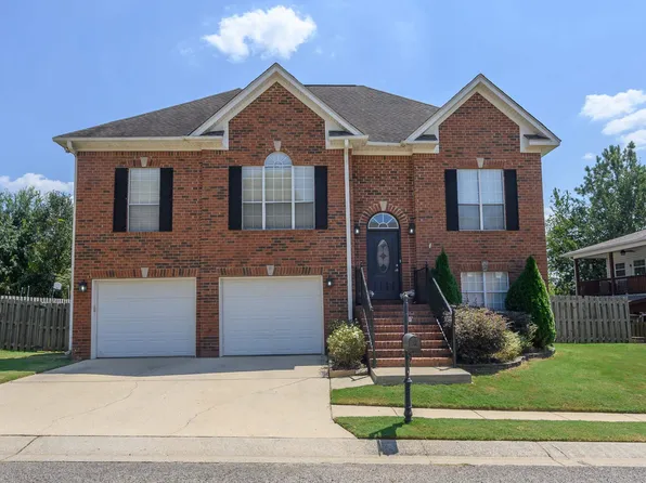 124 Cahaba Club Dr, Helena, AL 35080