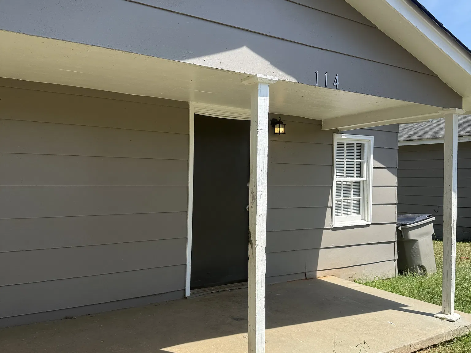 114 Oak Lane - 1 — Photo 1