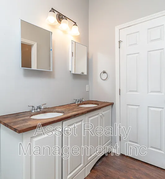 3009 Sevier Ave — Photo 14
