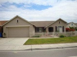 838 Prado Dr, Soledad, CA 93960
