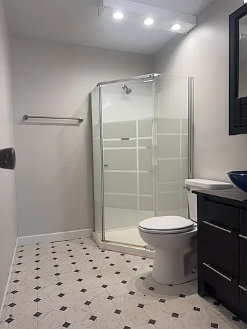 571 Somerset Ln #5 — Photo 13