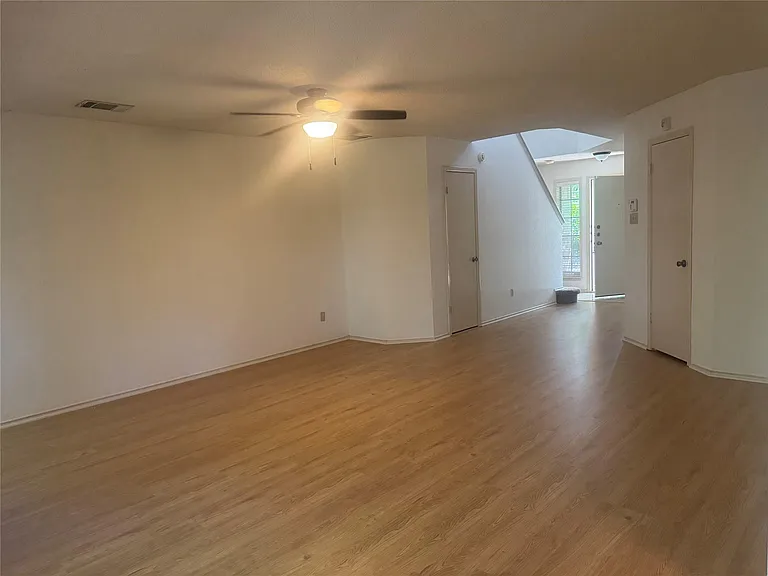 14008 Maricella Ln — Photo 16