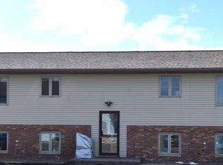 163 W Iowa Ave, Newfolden, MN 56738