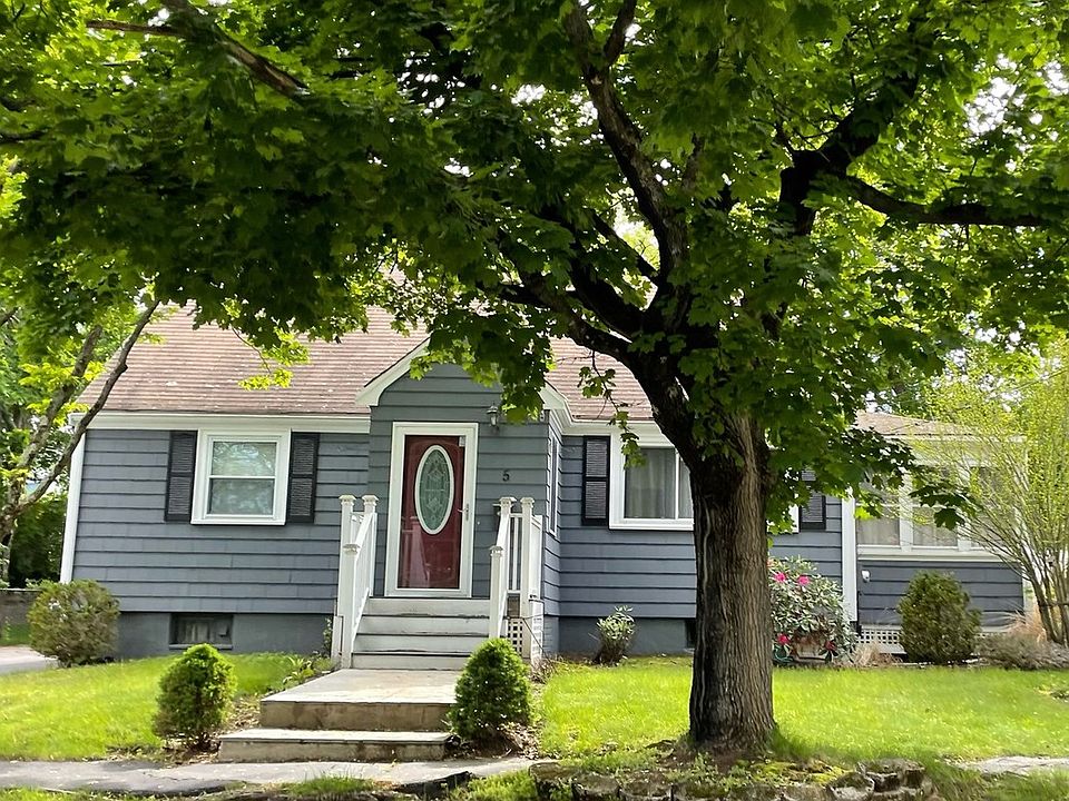 1st image of 5 Jefferson Rd