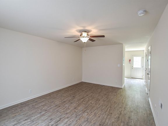 2nd image of 536 Patriot Park Ct Unit C