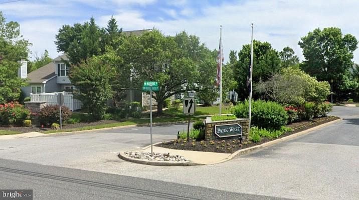 1st image of 105 Cinnamon Rd