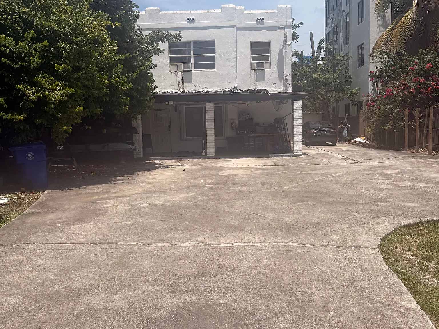 2 bed, 600 sqft, $1,795 — Photo 1