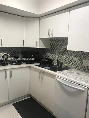 16801 NE 14th Ave #309 — Photo 11