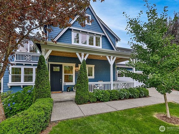 3rd image of 14529 161 Avenue SE