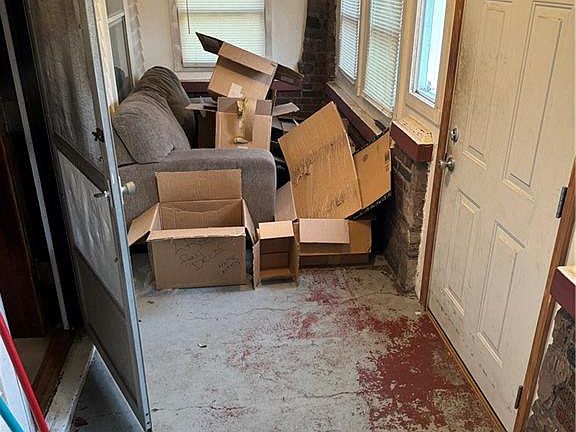 3rd image of 2241 Caledonia St