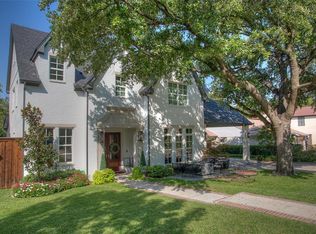2530 Stadium Dr, Fort Worth, TX 76109