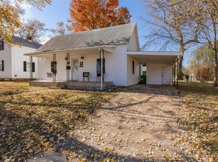 515 S Washington St, Farmington, MO 63640