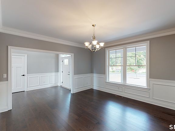 5th image of 18 Twin Valley Road