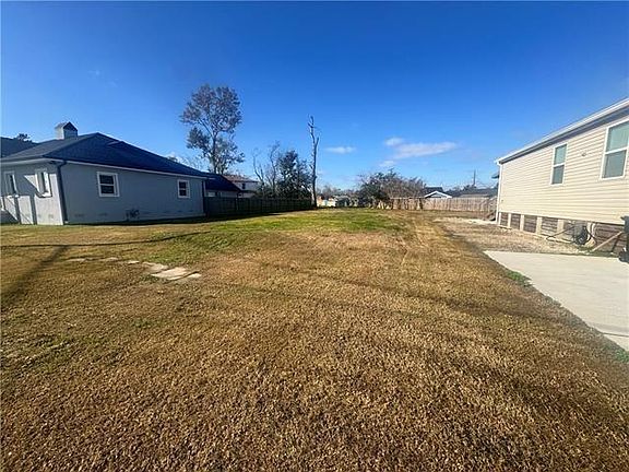2nd image of 8572 Jefferson Hwy