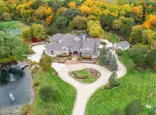 5760 Winkler Mill Rd, Rochester, MI 48306