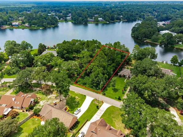 3270 Abel Ave, Pace, FL 32571