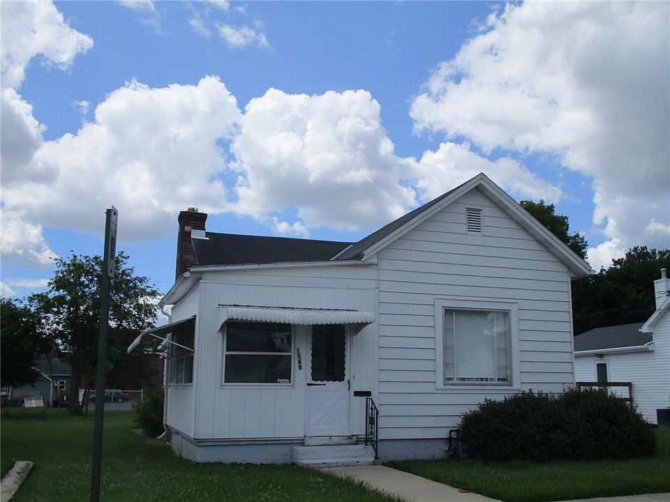 1st image of 1045 W North St