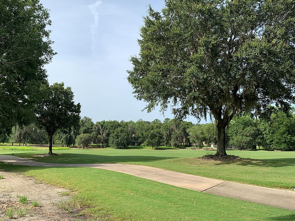 1st image of 4611 Hickory Oak Dr