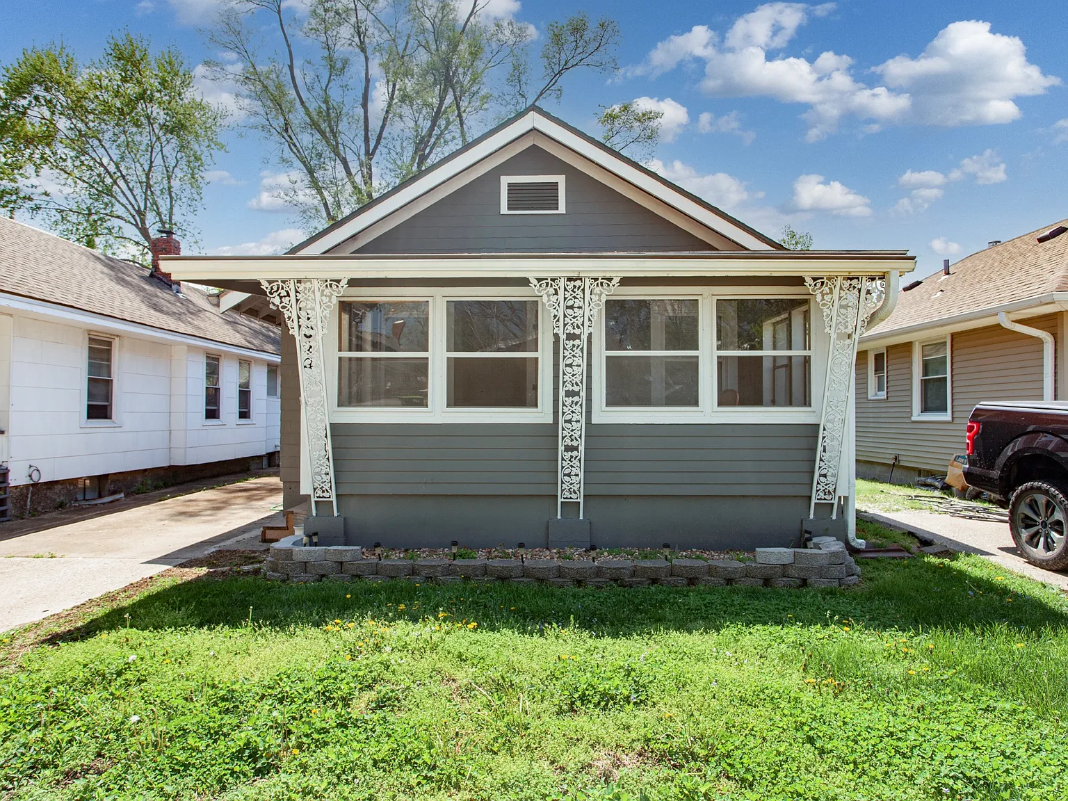 2 bed, 1.5 bath, 900 sqft, $2,800 — Photo 3
