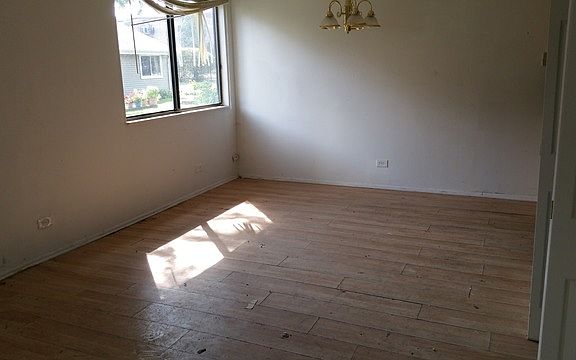 4th image of 1755 E Canterbury Trl
