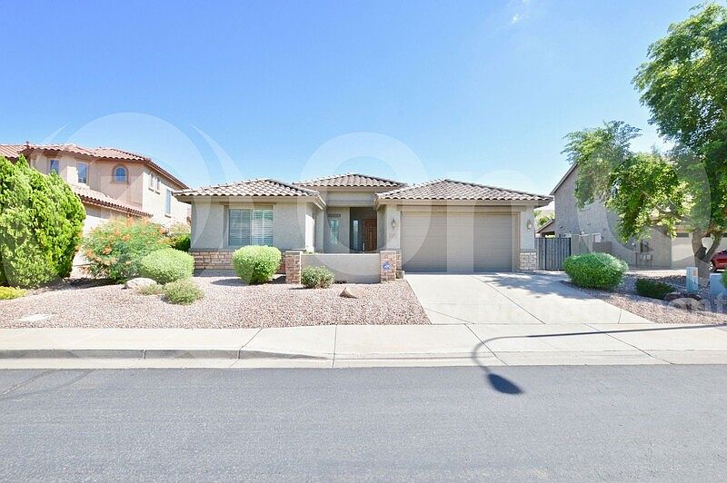 1st image of 2175 E Grand Canyon Dr