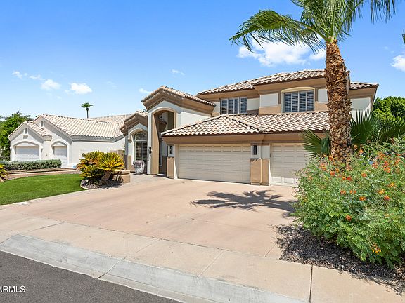 3rd image of 1442 E CATAMARAN Drive