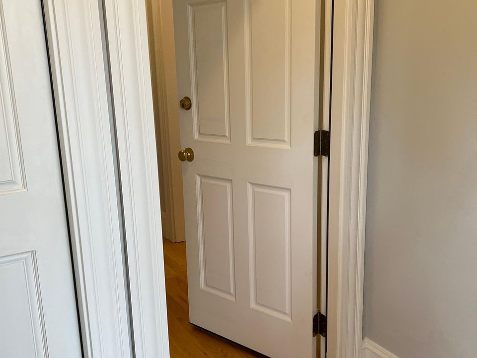 Foyer and entrance