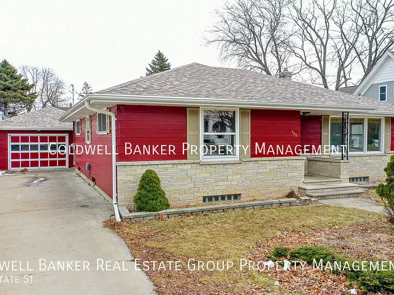 608 S State St — Photo 4