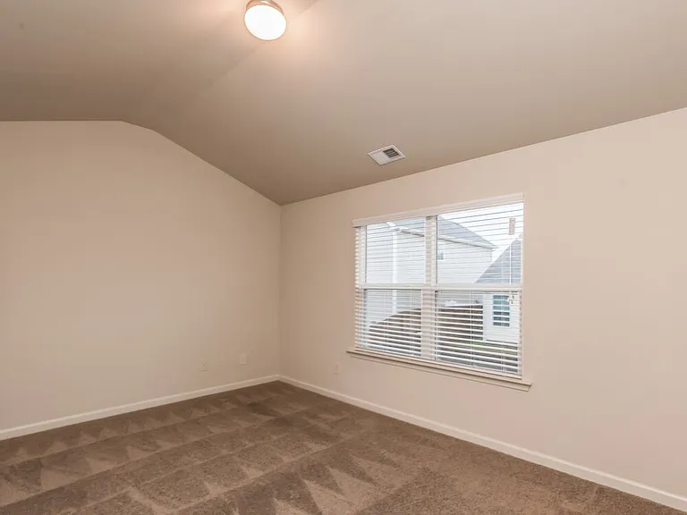 98 High Point Way — Photo 8