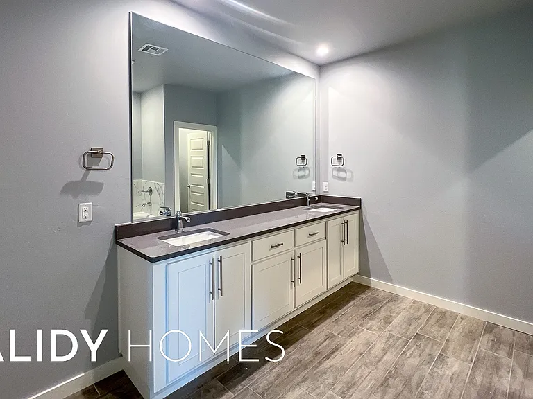 206 Olde Mill Ct — Photo 18