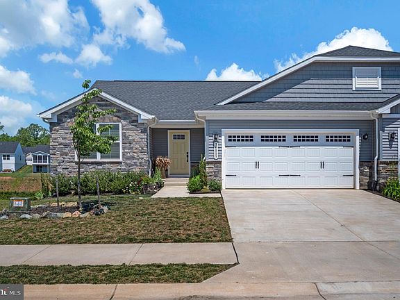 4th image of 34889 Mansours Dr