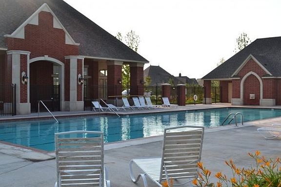 5th image of 4128 Cannon Dr