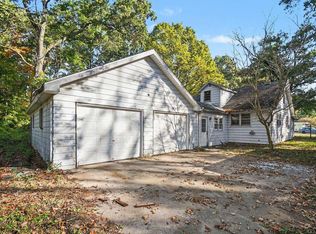 53853 County Road 7, Elkhart, IN 46514
