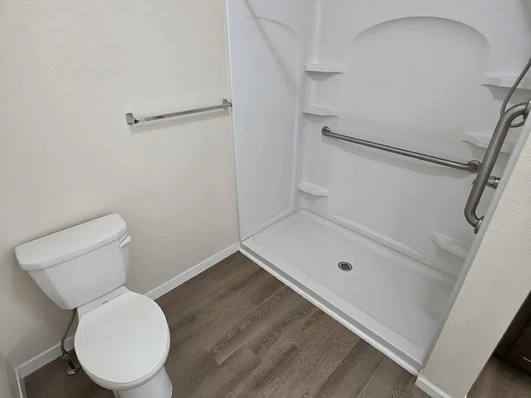 1415 Center Point Rd NE #307 — Photo 17