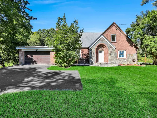 146 New Paltz Rd, Lloyd, NY 12528