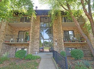 549 Davis Rd, Cincinnati, OH 45255