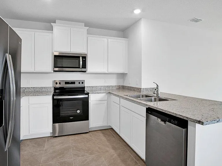 12341 SW Nettuno Way — Photo 29