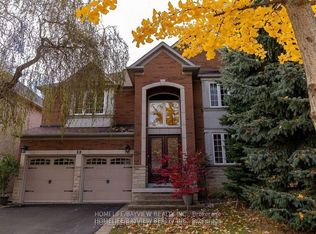 8 Pico Cres, Vaughan, ON L4J 8P4