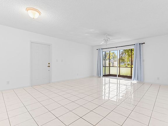 2nd image of 345 W Laurel Drive #2m